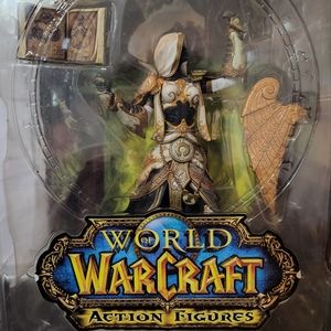 World of Warcraft Collectible Action Figure - Sister Benedron *AUTHENTIC*